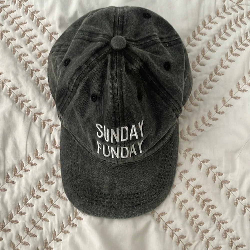 Sunday Funday Hat - Picture 1 of 4